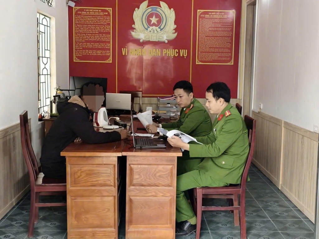 Công an xã Phúc Lộc xử lý trường hợp đăng tải thông tin ảnh hưởng uy tín cơ quan, tổ chức
