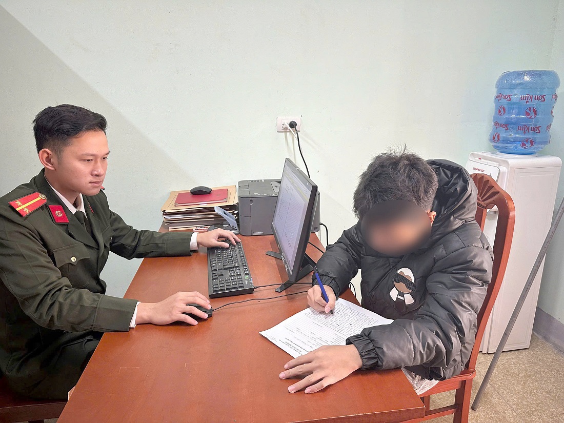 Làm việc tại cơ quan Công an, các đối tượng đã nhận thức được hành vi của mình