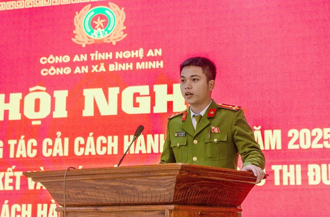 Các đại biểu tham dự Hội nghị