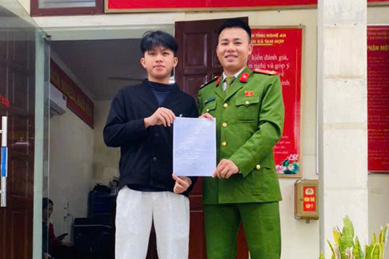 Công an xã Tam Hợp