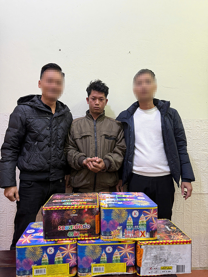 Đối tượng và tang vật tại Cơ quan Công an