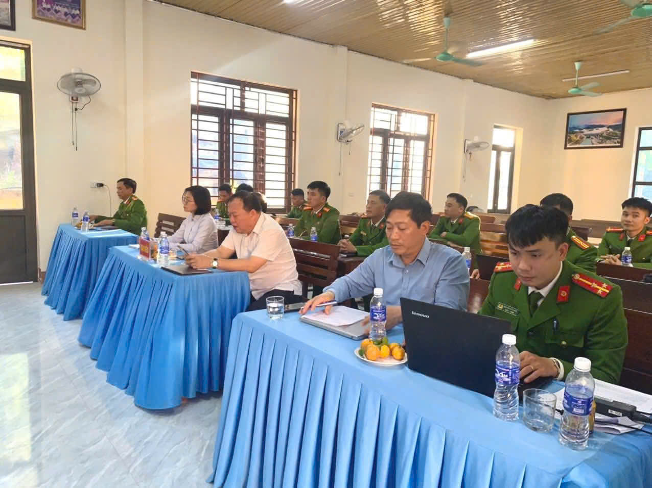 Các đại biểu tham dự