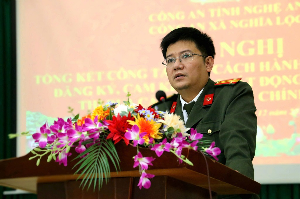 Đại diện Phòng Tham mưu Công an tỉnh phát biểu