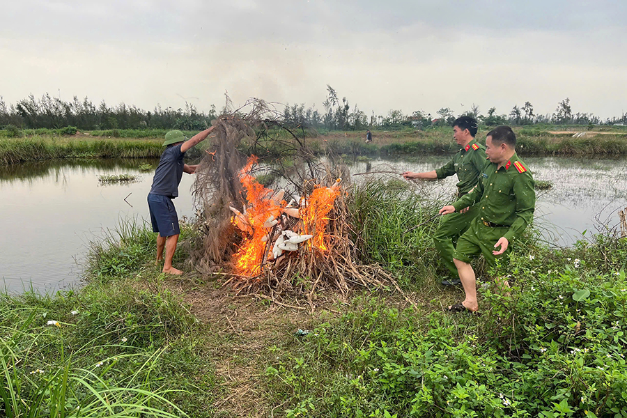 Công an xã An Châu ra quân tuyên truyền, xử lý vi phạm về bảo tồn chim hoang dã