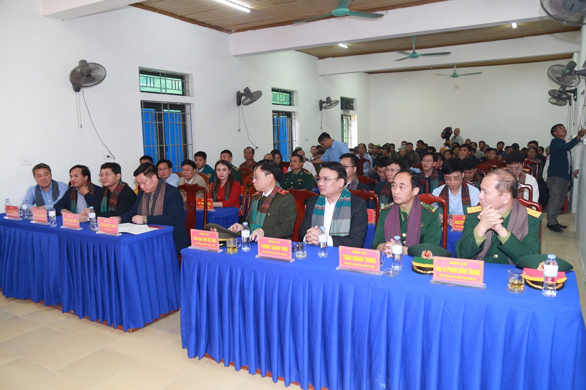 Bí thư Tỉnh uỷ Nguyễn Khắc Thận cùng đoàn công tác thăm và làm việc với lãnh đạo xã Mường Típ