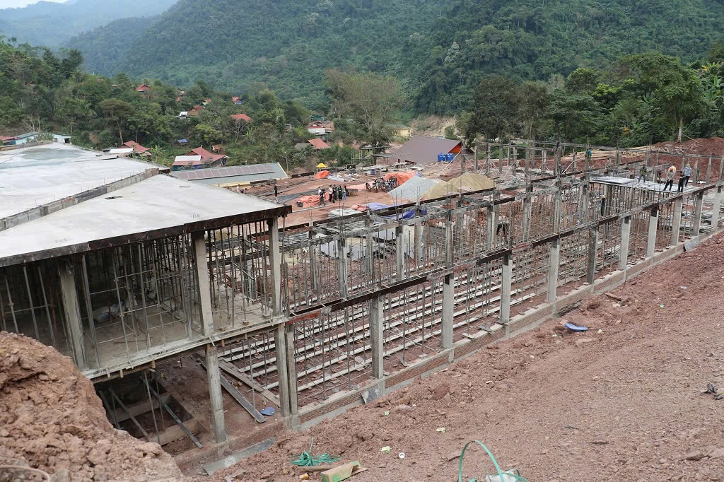 Công trình Trường đang gấp rút hoàn thành