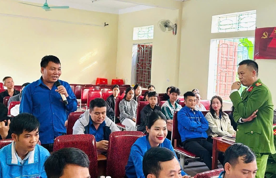 Đoàn viên, thanh niên sôi nổi thảo luận về phòng, chống ma túy