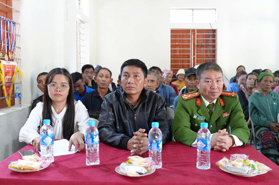 Các đại biểu tham dự chương trình