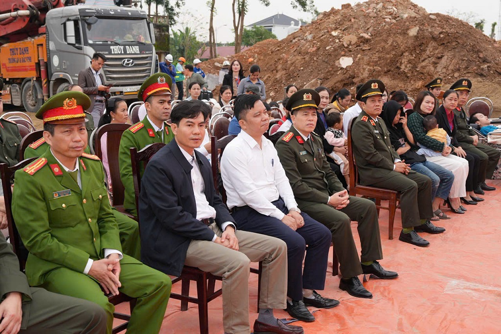 Đại biểu tham dự