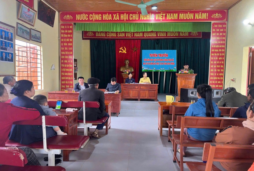 Công an xã Văn Kiều tuyên truyền, phổ biến pháp luật tới hơn 400 người dân
