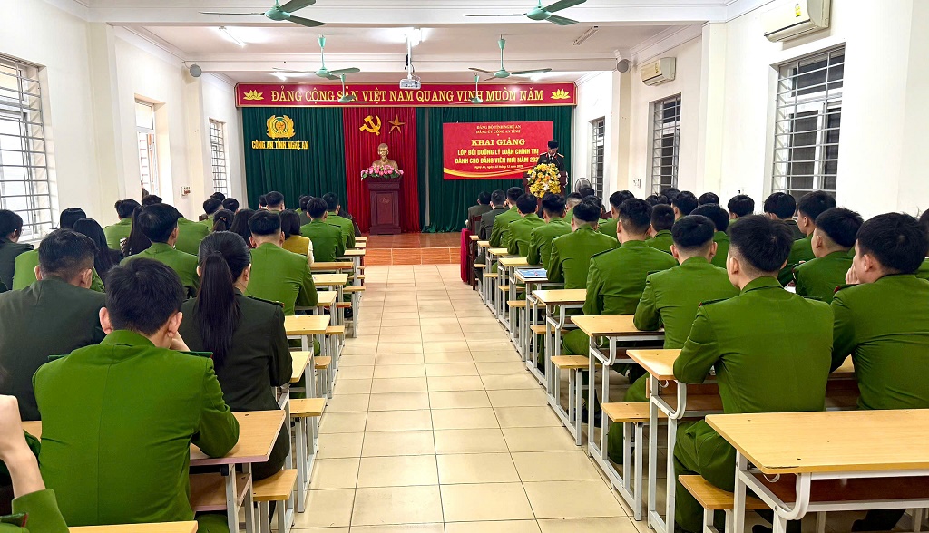 Toàn cảnh lễ khai giảng