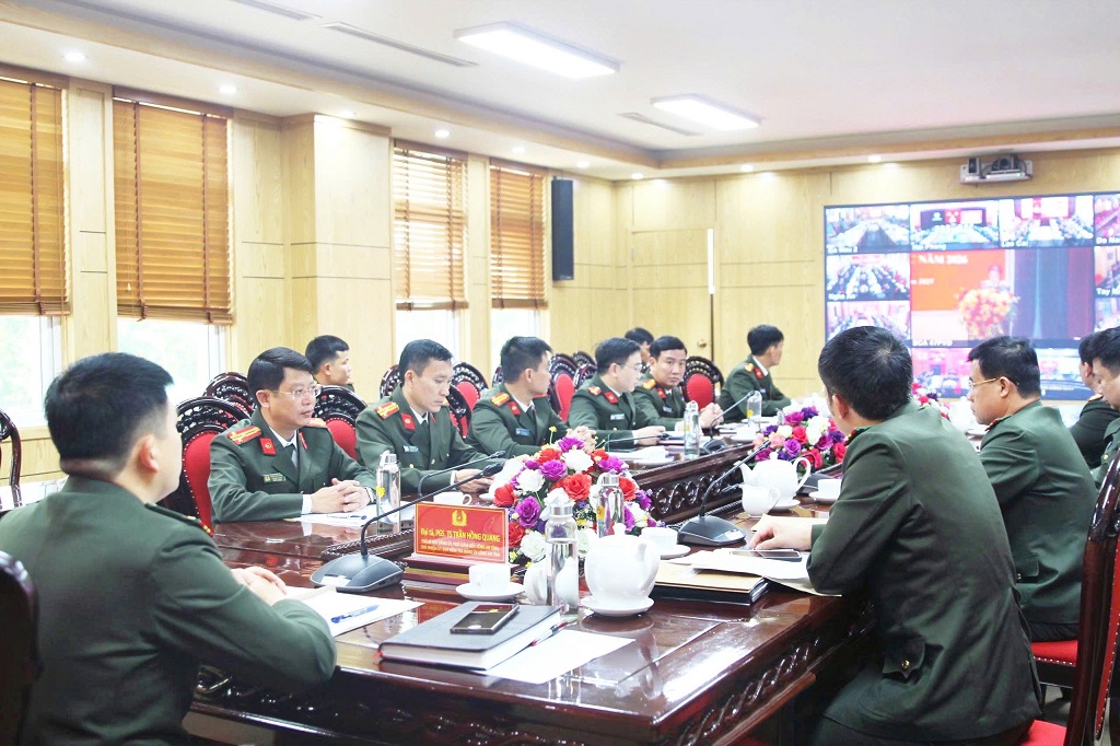 Tại điểm cầu Công an tỉnh Nghệ An