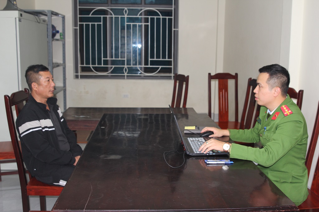 Đối tượng Hồ Anh Quyết tại Cơ quan Công an 