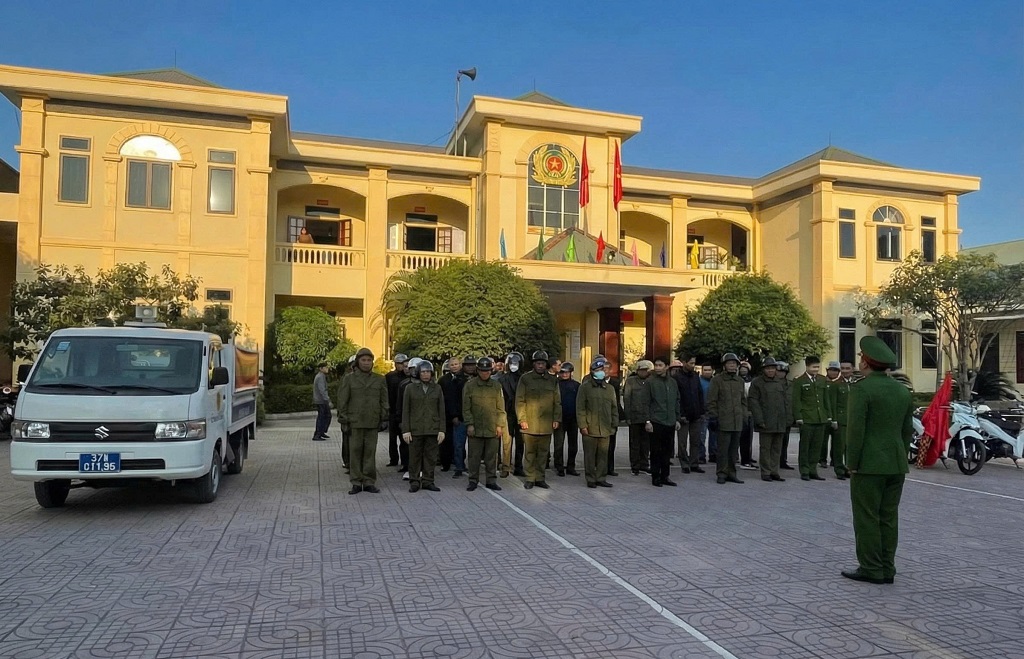 Công an xã trực 100% quân số đảm bảo an ninh trật tự dịp Lễ Giáng sinh