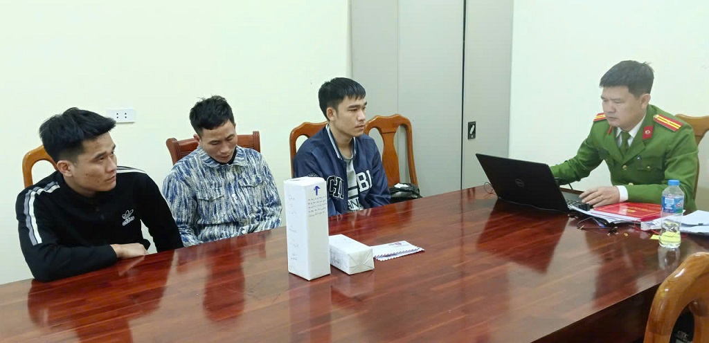 Công an phường Cửa Lò liên tiếp hiện, bắt giữ các đối tượng phạm tội về ma túy