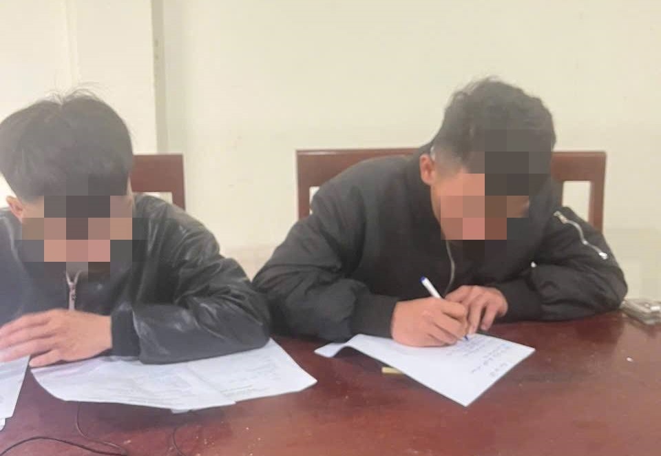 Viết cam kết chấp hành nghiêm quy định của pháp luật