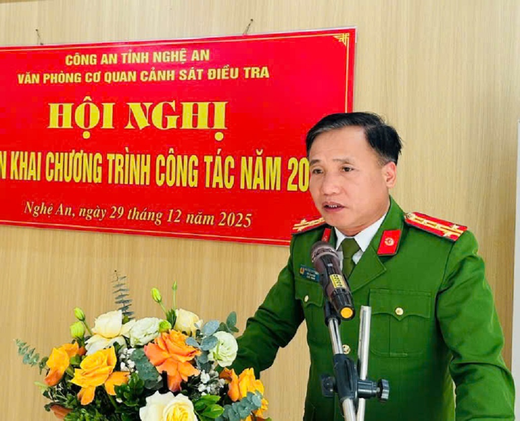 Đại tá Nguyễn Duy Thanh, Phó Giám đốc Công an tỉnh phát biểu chỉ đạo hội nghị