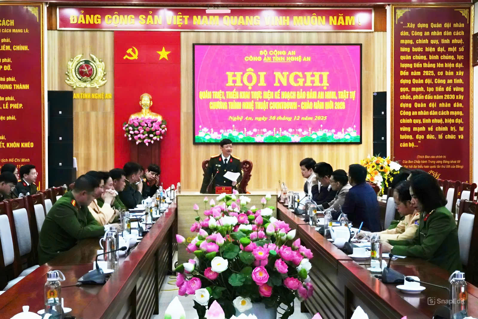 Toàn cảnh Hội nghị
