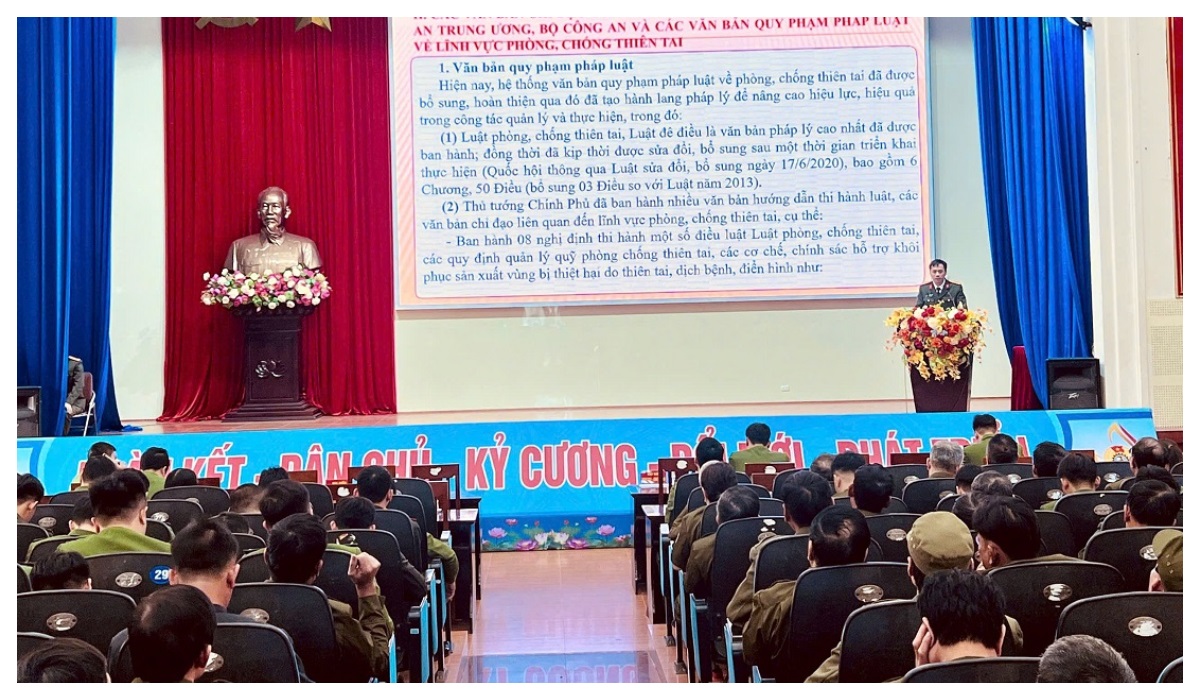 Tuyên truyền, phổ biến kiến thức, kỹ năng ứng phó với tình huống thiên tai