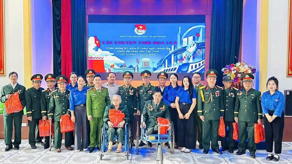 Công an xã Quỳnh Sơn: Ấm áp nghĩa tình trong hoạt động tri ân 