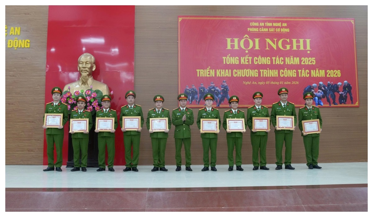 Lực lượng Cảnh sát cơ động chủ công giữ bình yên cuộc sống