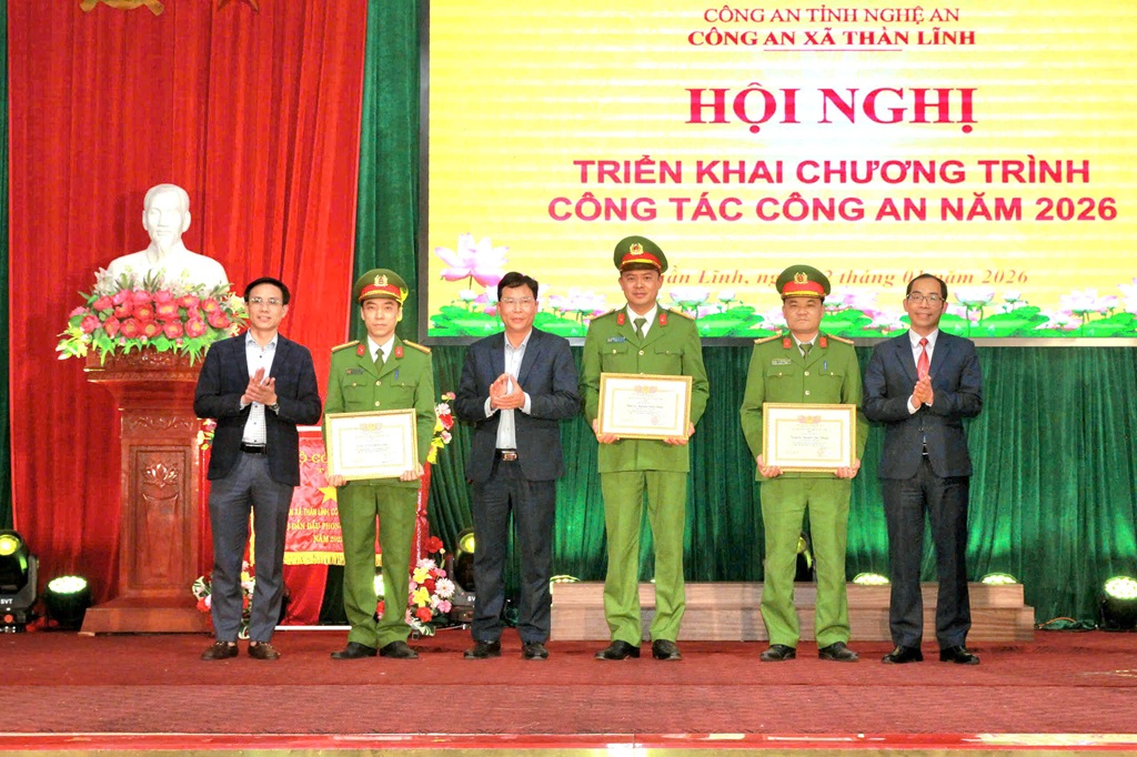 Nắm chắc tình hình, chủ động phòng ngừa, quyết liệt đấu tranh với tội phạm