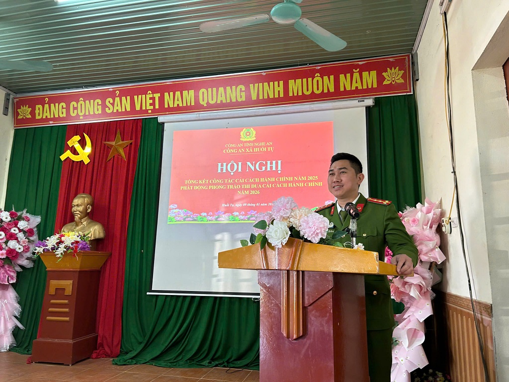 Công an xã Huồi Tụ tổ chức tổng kết công tác cải cách hành chính năm 2025