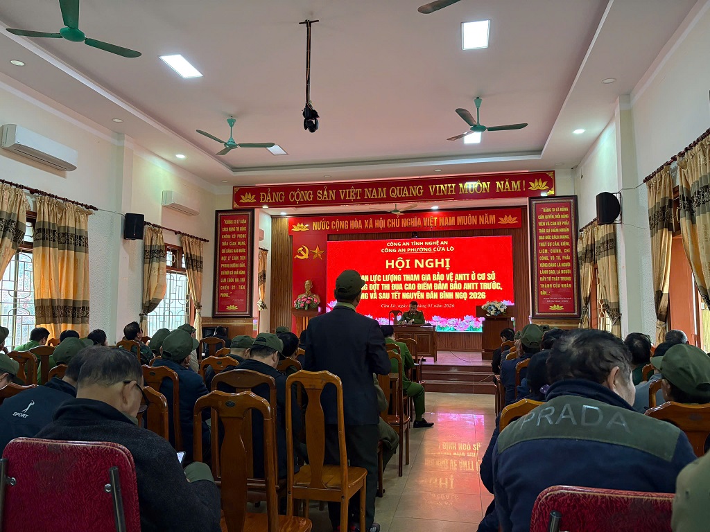 Công an phường Cửa Lò giao ban lực lượng tham gia bảo vệ ANTT ở cơ sở