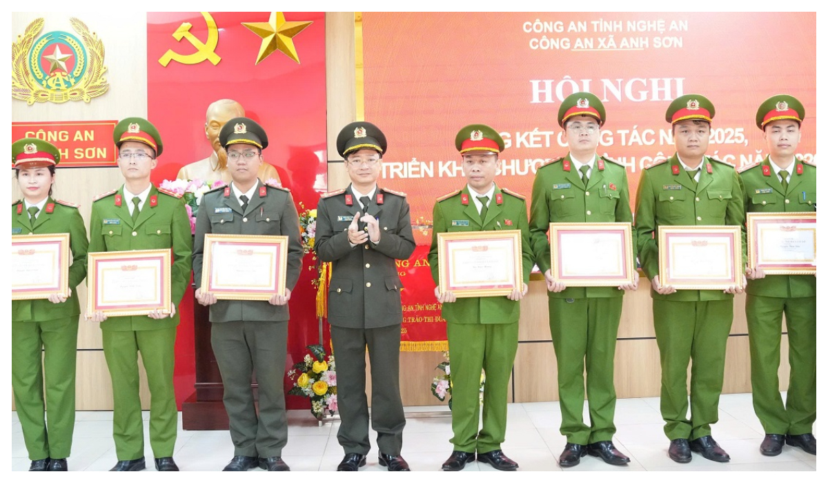 Tiếp tục phát huy hiệu quả địa bàn xã sạch ma túy, điển hình kiểu mẫu về ANTT