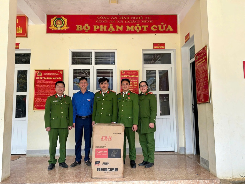 Công an xã Hưng Nguyên tổ chức chương trình 