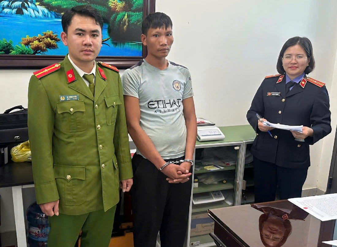 Công an xã Mường Quàng bắt đối tượng mua bán trái phép chất ma túy