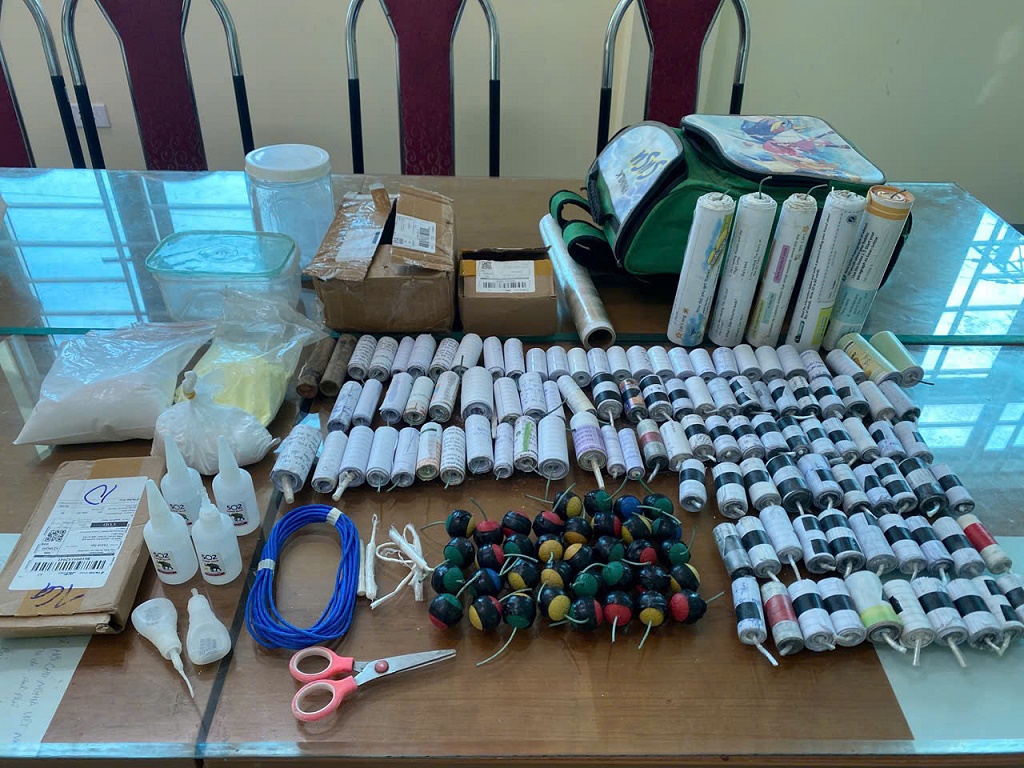 Phát hiện 06 học sinh chế tạo pháo nổ trái phép