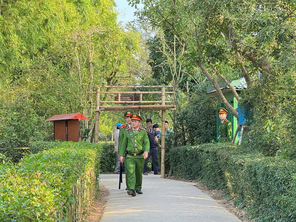 Lực lượng Công an trên quê hương Bác hướng về Đại hội lần thứ XIV của Đảng