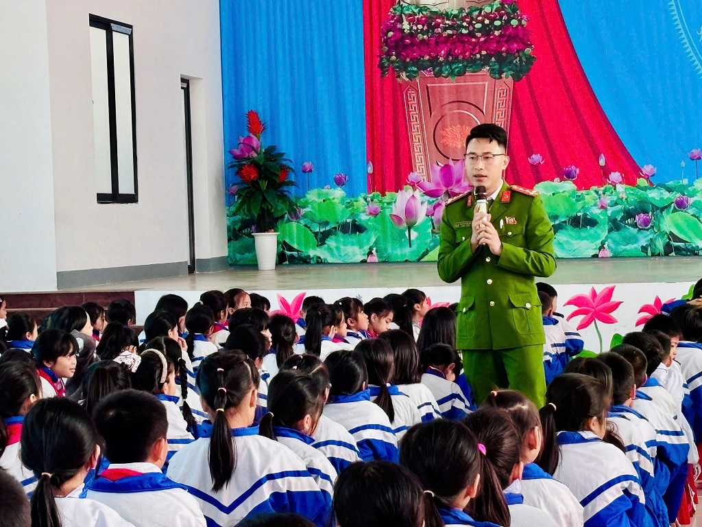 Đẩy mạnh hoạt động tuyên truyền, phổ biến pháp luật trong trường học