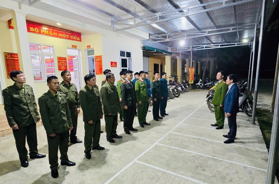 Công an xã Lượng Minh tuần tra bảo đảm ANTT