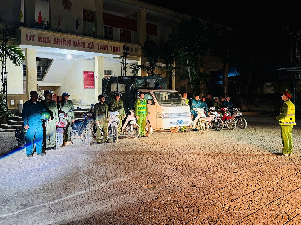 Công an xã Tam Thái tuần tra bảo đảm ANTT