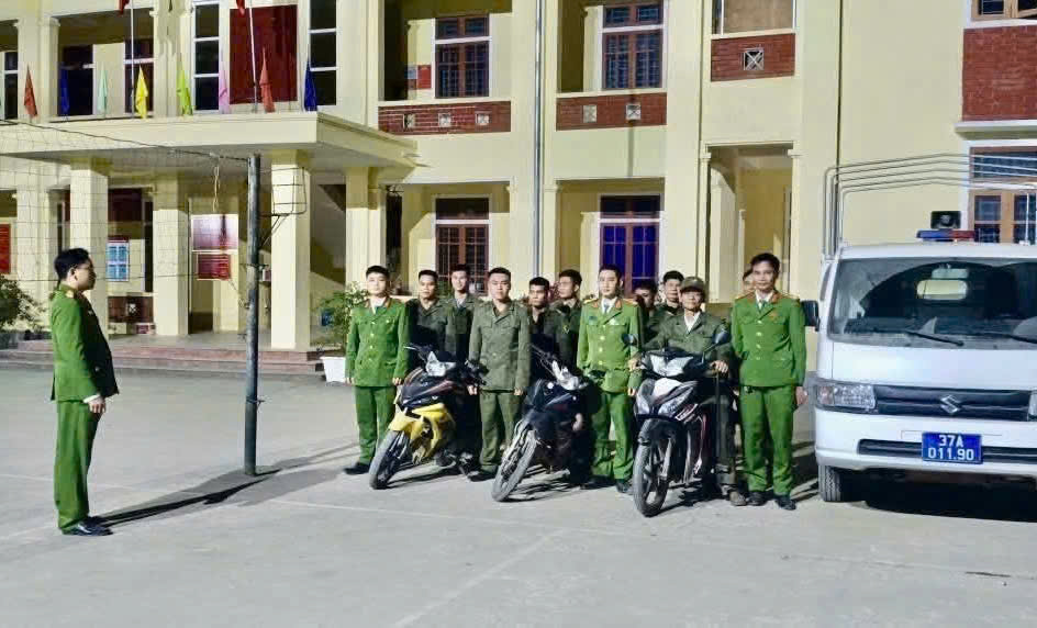 Công an xã Yên Na tăng cường tuần tra khép kín địa bàn