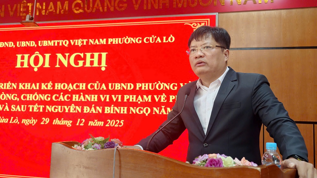 Đồng chí Ngô Đức Kiên, Bí thư Đảng ủy phường phát biểu kết luận Hội nghị