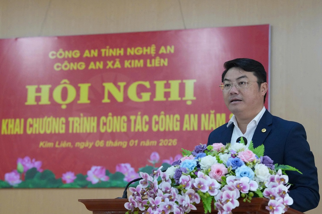 Đồng chí Phan Văn Cảnh, Phó Bí thư Thường trực Đảng ủy xã Kim Liên phát biểu chỉ đạo