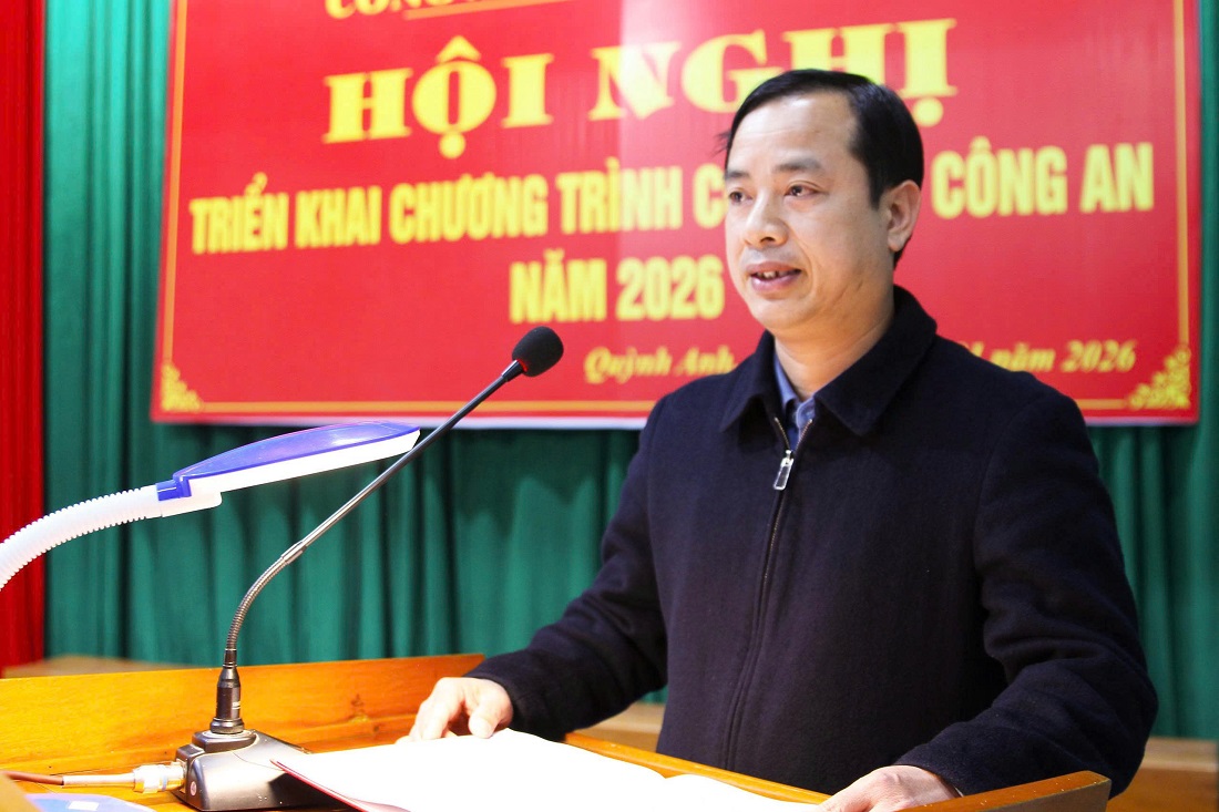 Đồng chí Nguyễn Văn Thưởng, Bí thư Đảng ủy, Chủ tịch HĐND xã Quỳnh Anh phát biểu