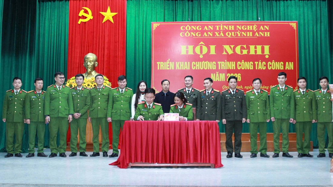 Ký cam kết thực hiện phong trào thi đua năm 2026