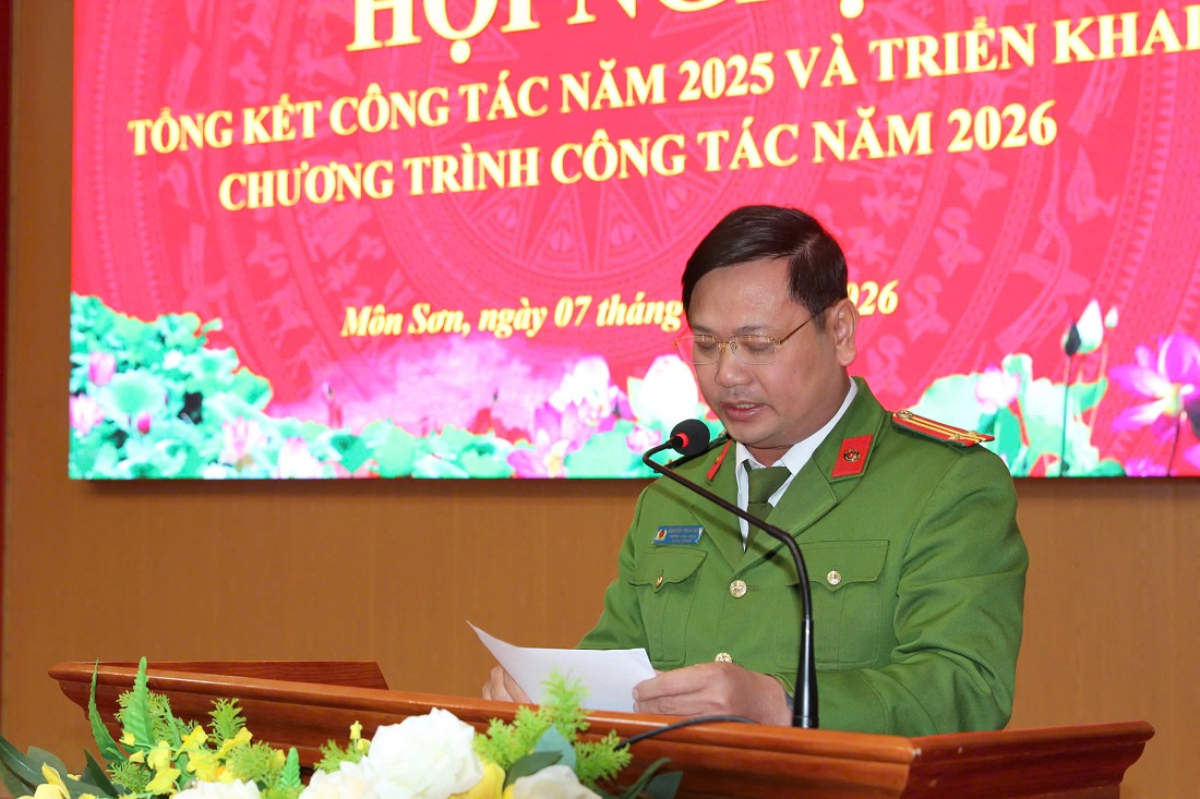 Đồng chí Trung tá Nguyễn Thanh Nam, Trưởng Công an xã Môn Sơn phát biểu