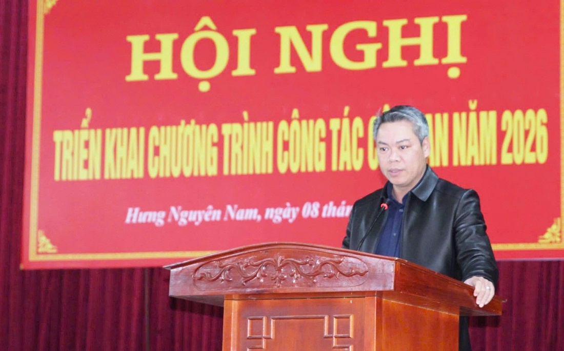 Đồng chí Cao Anh Đức – Phó Bí thư Đảng ủy, Chủ tịch UBND xã phát biểu chỉ đạo