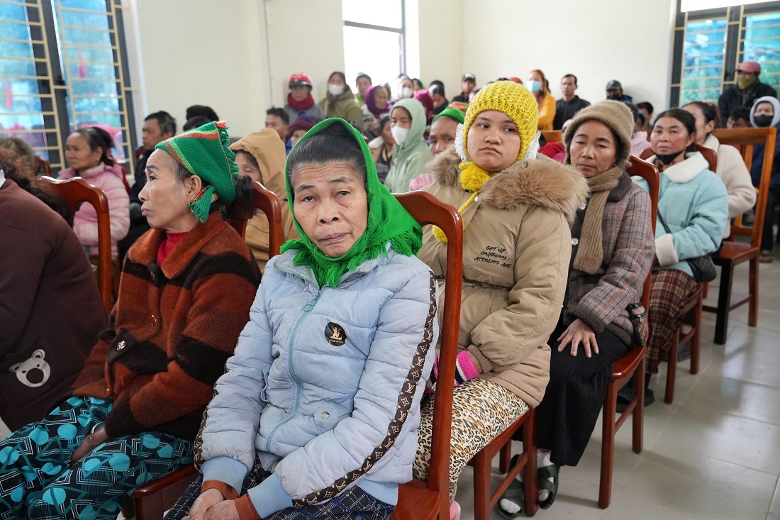 Đông đảo bà con nhân dân xã Nga My đến tham dự chương trình