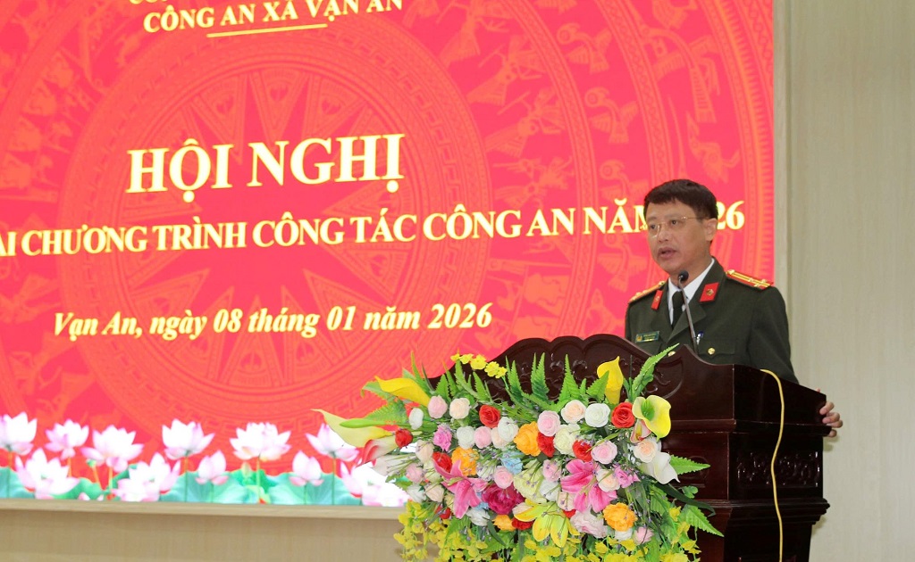 Thượng tá Đinh Anh Dũng – Ủy viên Ban Thường vụ Đảng ủy Công an tỉnh, Trưởng phòng Tổ chức cán bộ phát biểu chỉ đạo 