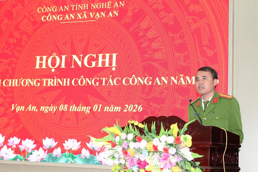 Trung tá Nguyễn Ngọc Nam, Trưởng Công an xã Vạn An phát biểu