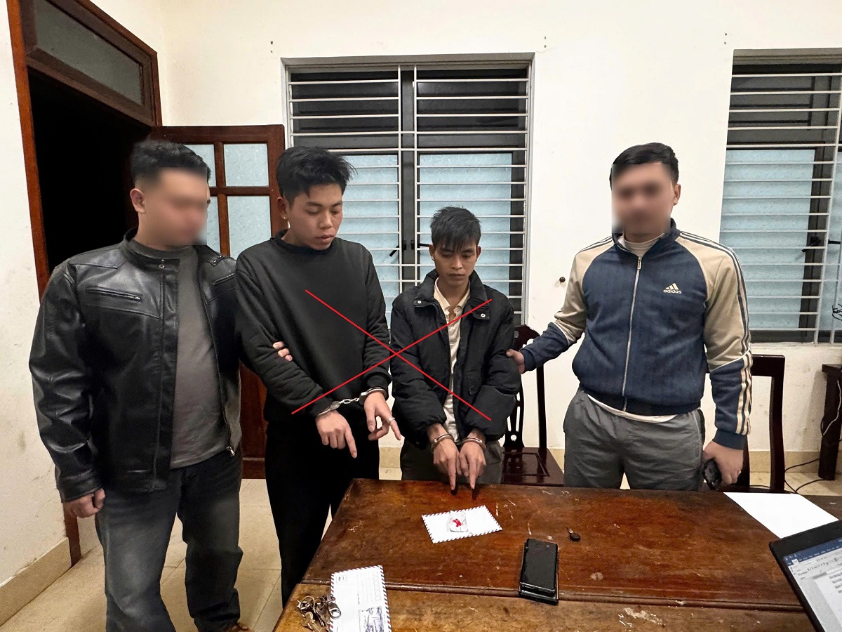 Các đối tượng tàng trữ trái phép chất ma túy bị bắt giữ