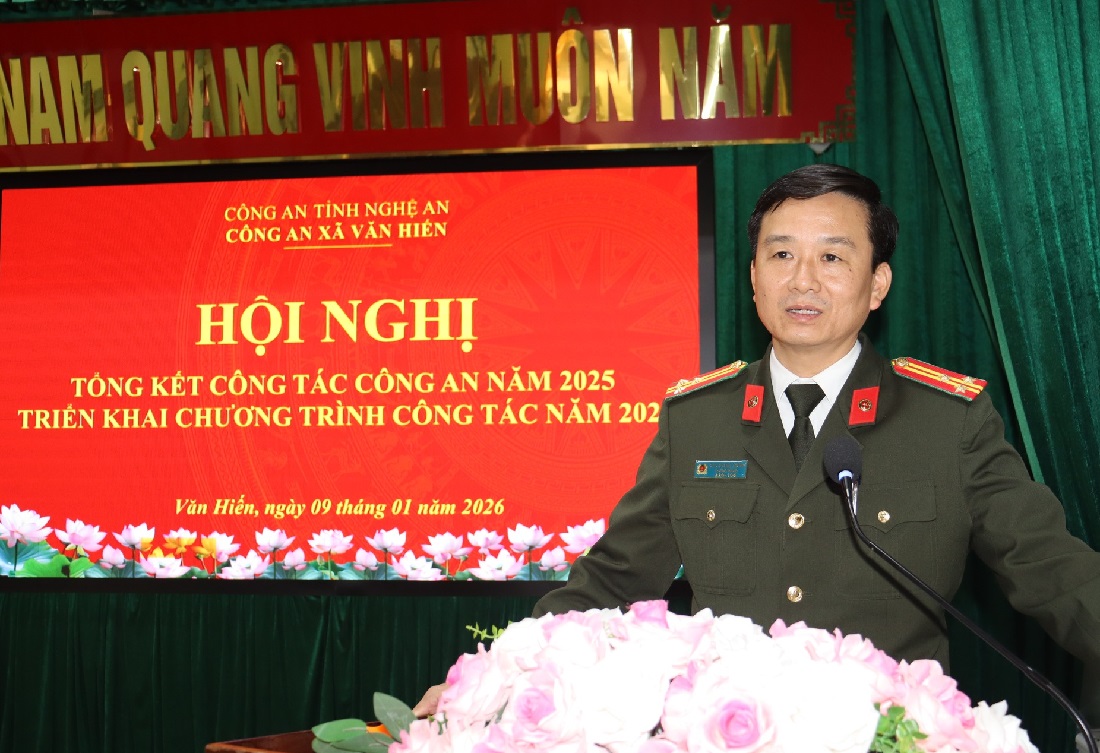 Đồng chí Thượng tá Chu Quang Thành, Phó Chủ nhiệm Ủy ban Kiểm tra Đảng ủy Công an tỉnh phát biểu tại Hội nghị