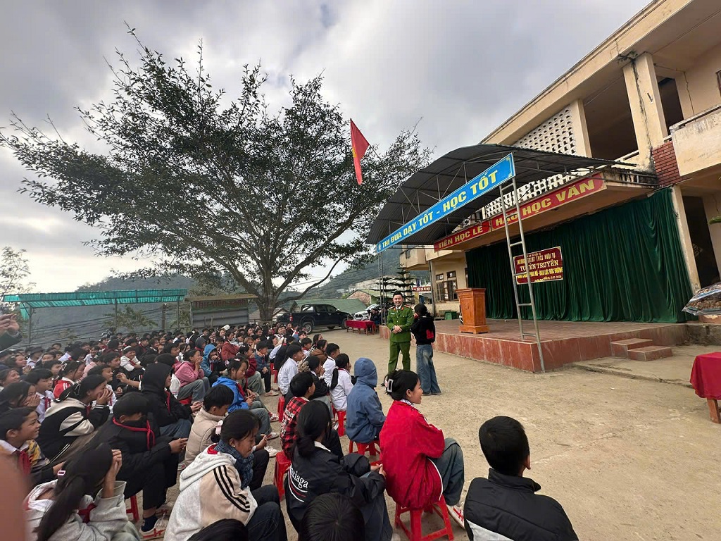  Công an xã tuyên truyền, phổ biến giáo dục pháp luật với hình thức đa dạng, phong phú