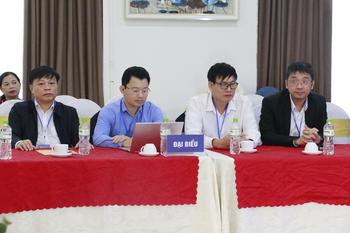 Đại biểu tham dự chương trình